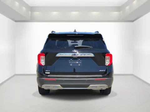 More photos of 2023 Ford Explorer XLT at Bonham Chrysler, TX