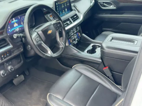 More photos of 2023 Chevrolet Suburban Premier at Bonham Chrysler, TX