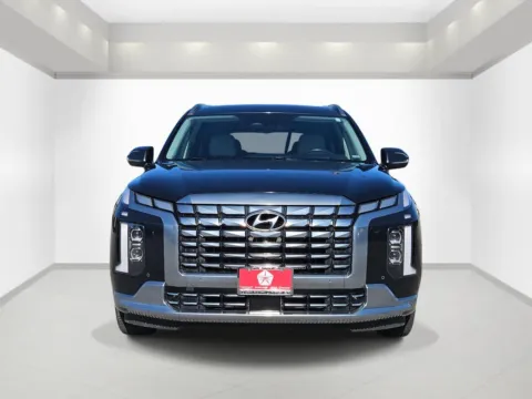 Photos of 2024 Hyundai Palisade Calligraphy for sale in Bonham, TX at Bonham Chrysler