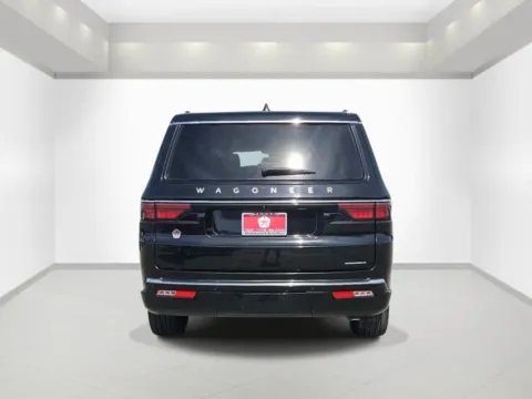 More photos of 2024 Jeep Wagoneer L Series II at Bonham Chrysler, TX