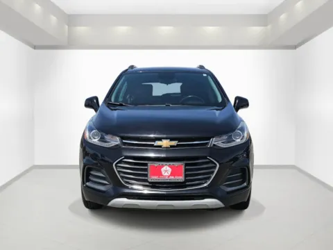 Photos of 2020 Chevrolet Trax LT for sale in Bonham, TX at Bonham Chrysler