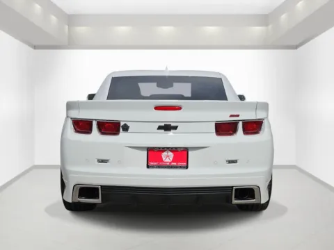 More photos of 2011 Chevrolet Camaro 2SS at Bonham Chrysler, TX