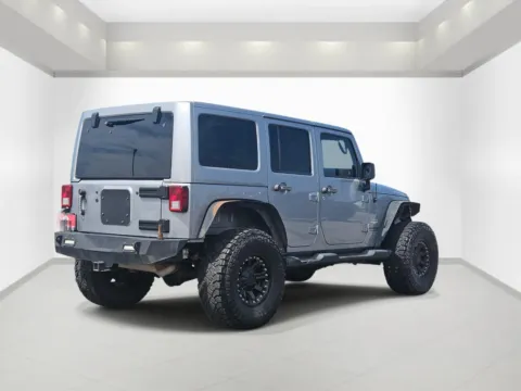More photos of 2013 Jeep Wrangler Unlimited Sahara at Bonham Chrysler, TX