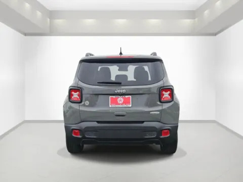 More photos of 2019 Jeep Renegade Latitude at Bonham Chrysler, TX