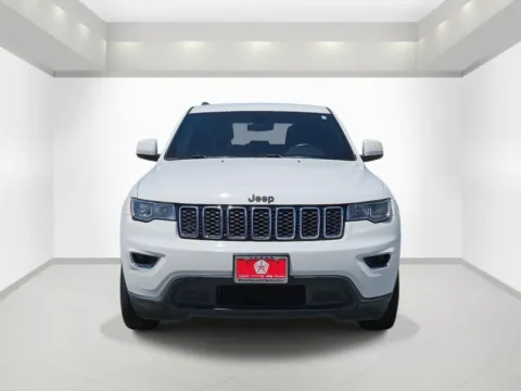 Photos of 2017 Jeep Grand Cherokee Laredo for sale in Bonham, TX at Bonham Chrysler