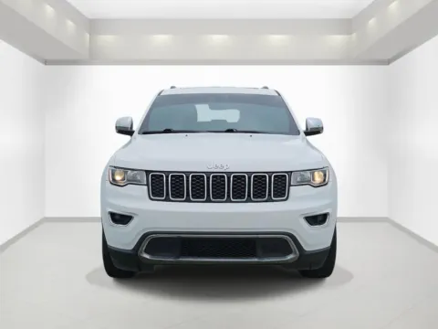 Photos of 2021 Jeep Grand Cherokee Limited for sale in Bonham, TX at Bonham Chrysler