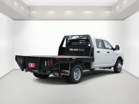 More photos of 2024 Ram 3500 Chassis Cab SLT at Bonham Chrysler, TX