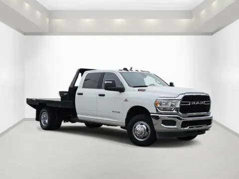 White 2024 Ram 3500 Chassis Cab SLT for sale in Bonham, TX