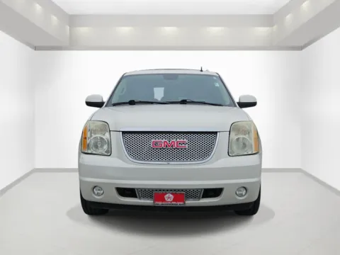 Photos of 2013 GMC Yukon Denali for sale in Bonham, TX at Bonham Chrysler