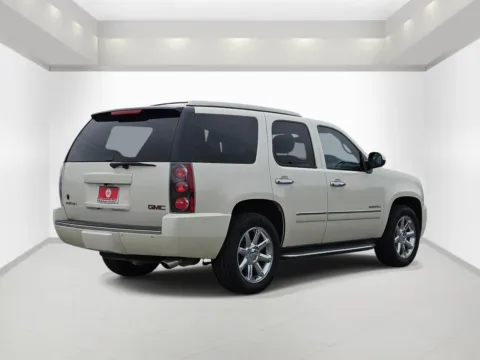 More photos of 2013 GMC Yukon Denali at Bonham Chrysler, TX
