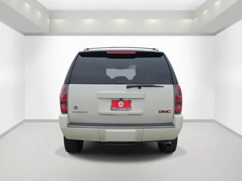 More photos of 2013 GMC Yukon Denali at Bonham Chrysler, TX