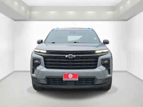 Photos of 2024 Chevrolet Traverse FWD LT for sale in Bonham, TX at Bonham Chrysler