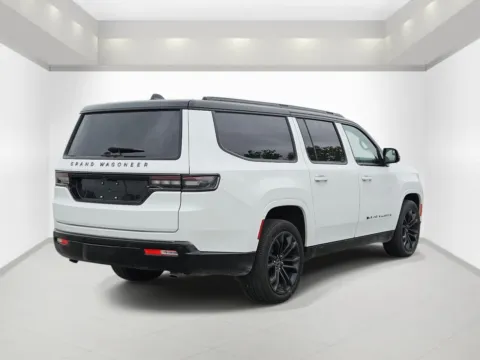 More photos of 2024 Jeep Grand Wagoneer L Series II at Bonham Chrysler, TX