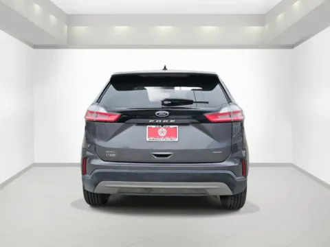 More photos of 2022 Ford Edge SEL at Bonham Chrysler, TX