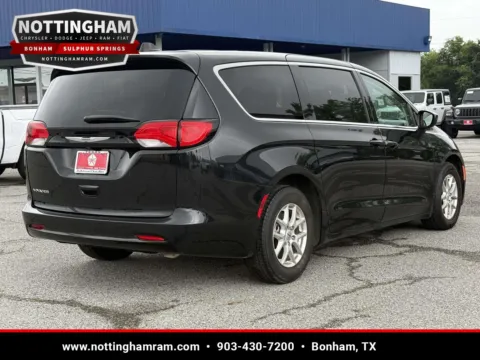 More photos of 2023 Chrysler Voyager LX at Bonham Chrysler, TX