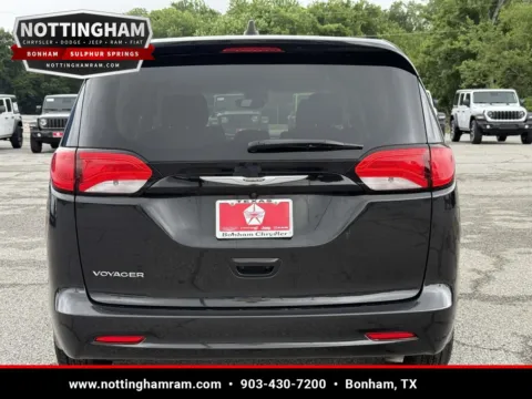 More photos of 2023 Chrysler Voyager LX at Bonham Chrysler, TX