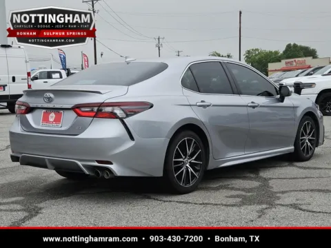 More photos of 2024 Toyota Camry SE at Bonham Chrysler, TX