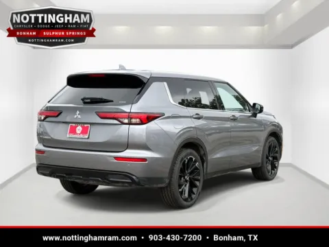 More photos of 2022 Mitsubishi Outlander Black Edition at Bonham Chrysler, TX