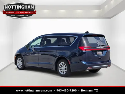 More photos of 2023 Chrysler Pacifica Touring L at Bonham Chrysler, TX