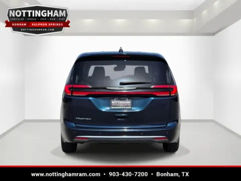 More photos of 2023 Chrysler Pacifica Touring L at Bonham Chrysler, TX