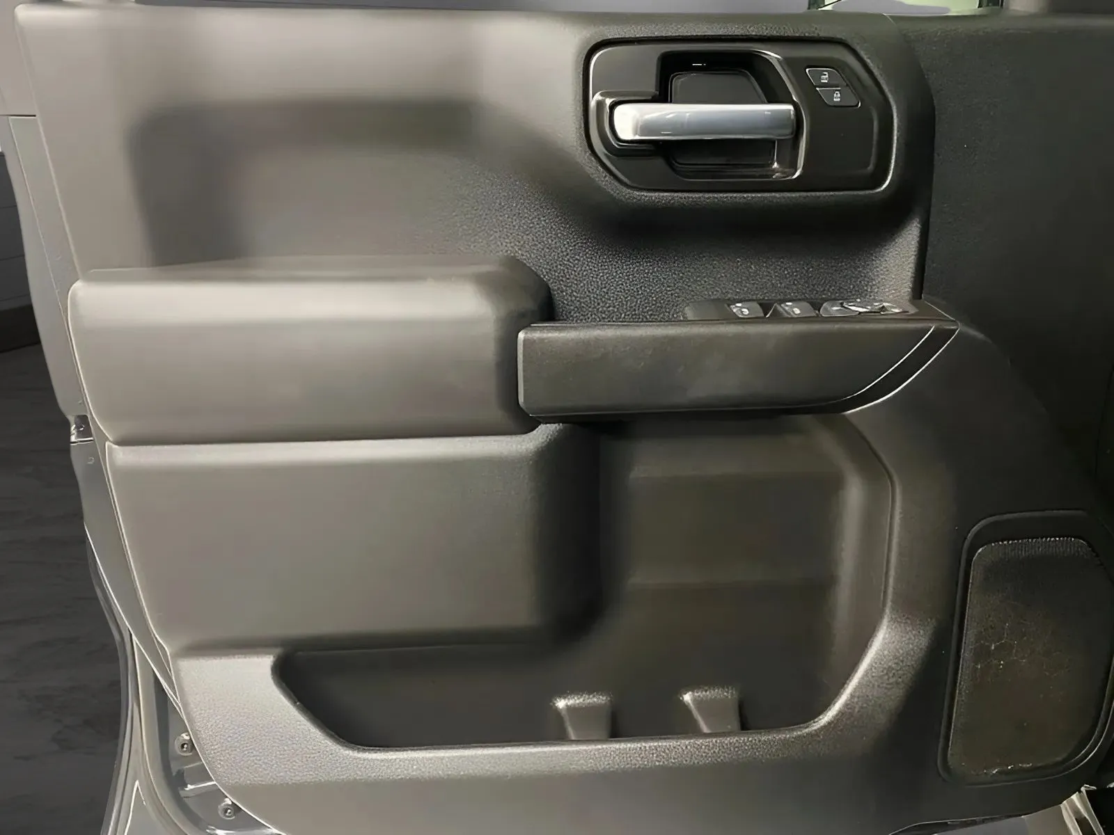 2021 Chevrolet Silverado 1500 Custom - Photo 10