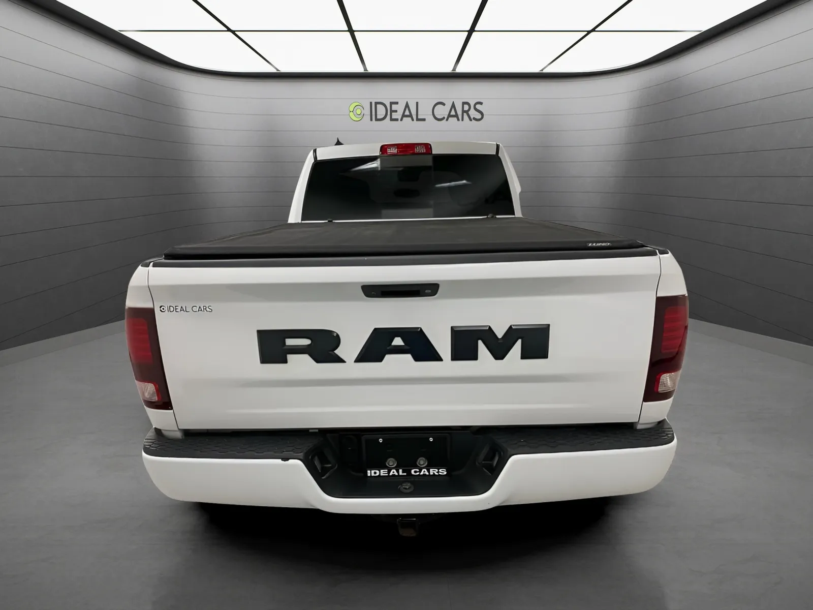 2017 RAM Ram 1500 Pickup Night - Photo 6