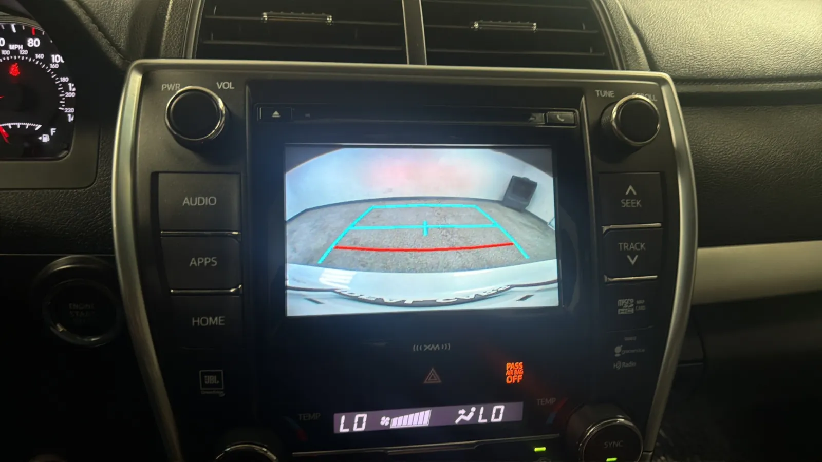 2017 Toyota Camry XSE - Photo 14