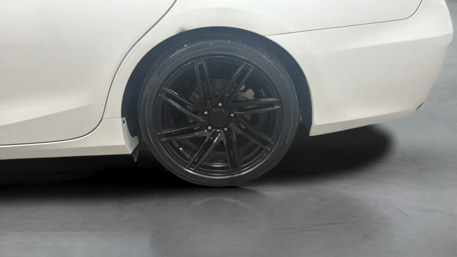 2017 Toyota Camry XSE - Photo 28