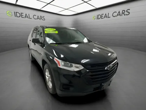 Another view of 2019 Chevrolet Traverse LS for sale in Mesa, AZ at Ideal Cars - Main Street