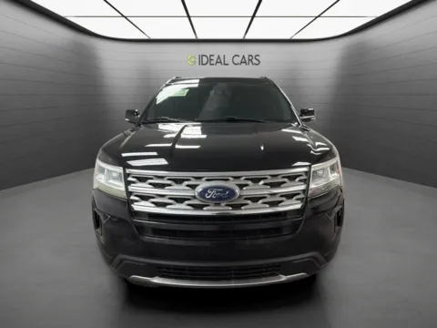 Photos of 2018 Ford Explorer XLT for sale in Mesa, AZ at Ideal Cars - Main Street