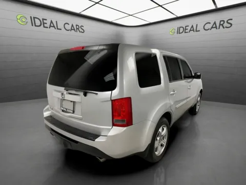 More photos of 2012 Honda Pilot EX-L at Ideal Cars - Main Street, AZ