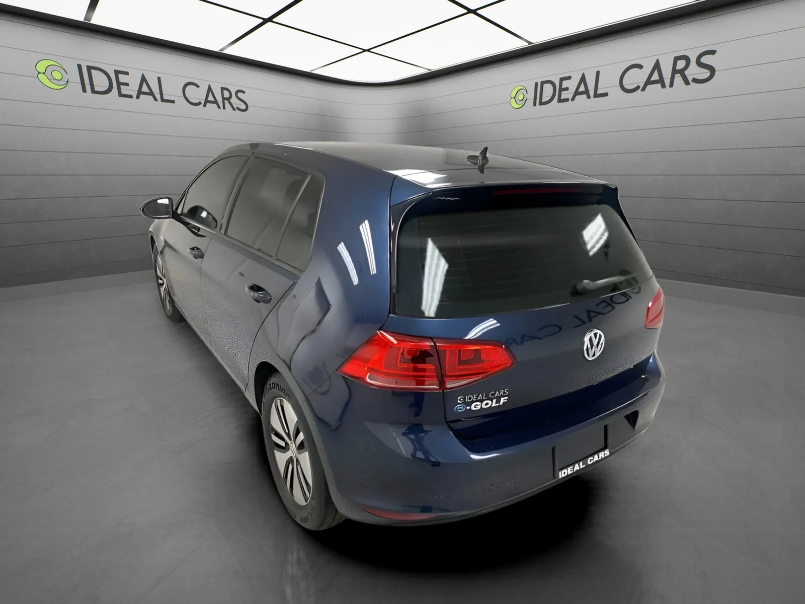 2016 Volkswagen e-Golf e-Golf SE - Photo 7