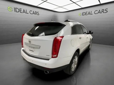More photos of 2016 Cadillac SRX Luxury Collection at Ideal Cars - Main Street, AZ