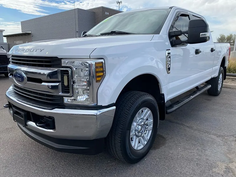 White 2019 Ford Super Duty F-350 4WD XLT for sale in Mesa, AZ