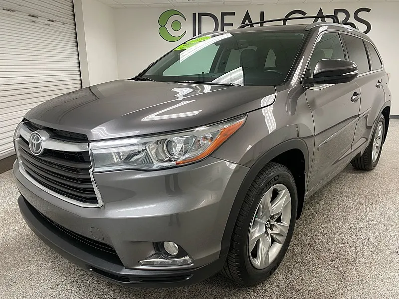 Gray 2016 Toyota Highlander Limited Platinum for sale in Mesa, AZ