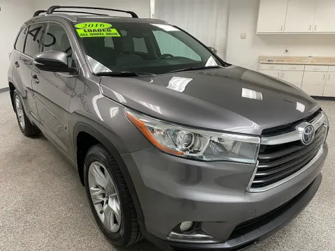 Another view of 2016 Toyota Highlander Limited Platinum for sale in Mesa, AZ at Ideal Cars - Main Street