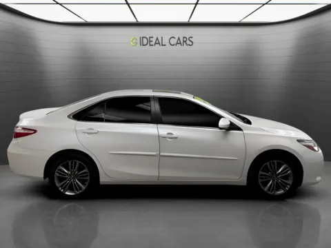 More photos of 2017 Toyota Camry SE at Ideal Cars - Main Street, AZ