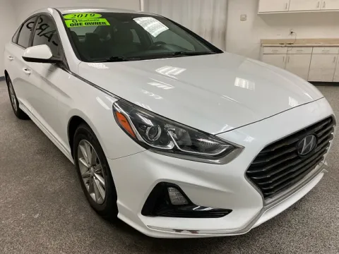 Another view of 2019 Hyundai Sonata SE for sale in Mesa, AZ at Ideal Cars - Main Street