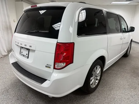 More photos of 2019 Dodge Grand Caravan SXT at Ideal Cars - Main Street, AZ