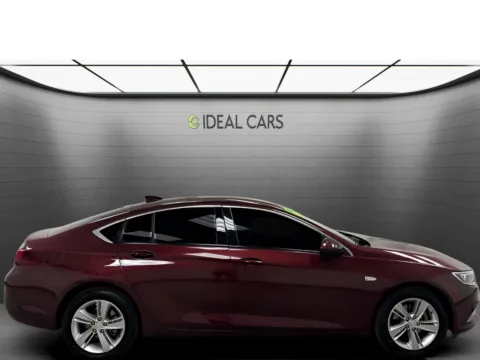 More photos of 2019 Buick Regal Sportback Preferred at Ideal Cars - Main Street, AZ