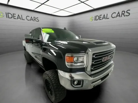 Another view of 2019 GMC Sierra 2500 Crew Cab SLT for sale in Mesa, AZ at Ideal Cars - Main Street