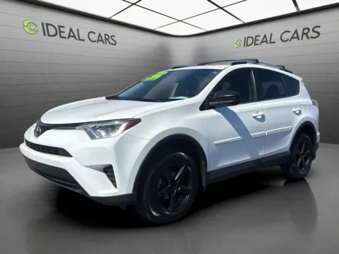White 2016 Toyota RAV4 4d SUV FWD LE for sale in Mesa, AZ