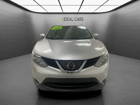 Photos of 2018 Nissan Rogue Sport 4d SUV AWD SL (2018.5) for sale in Mesa, AZ at Ideal Cars - Main Street