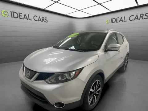 Silver 2018 Nissan Rogue Sport 4d SUV AWD SL (2018.5) for sale in Mesa, AZ