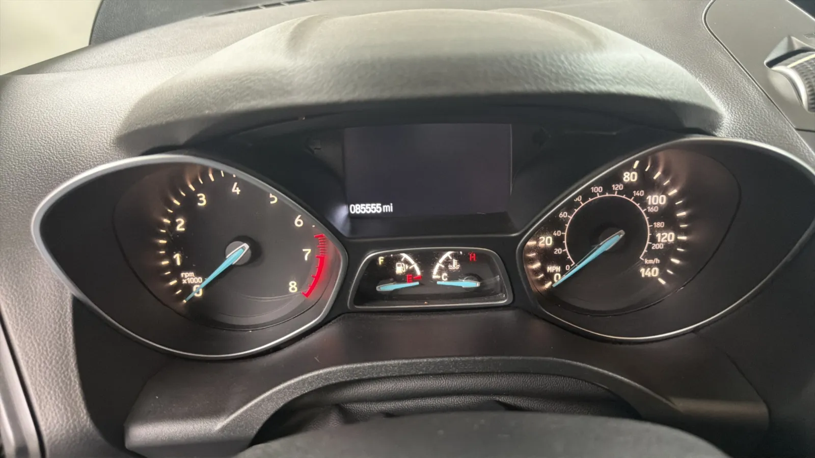 Ford Escape photo 11