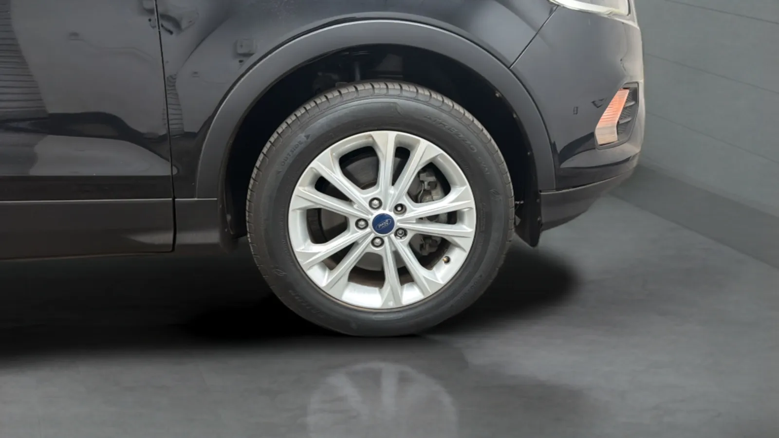 Ford Escape photo 23