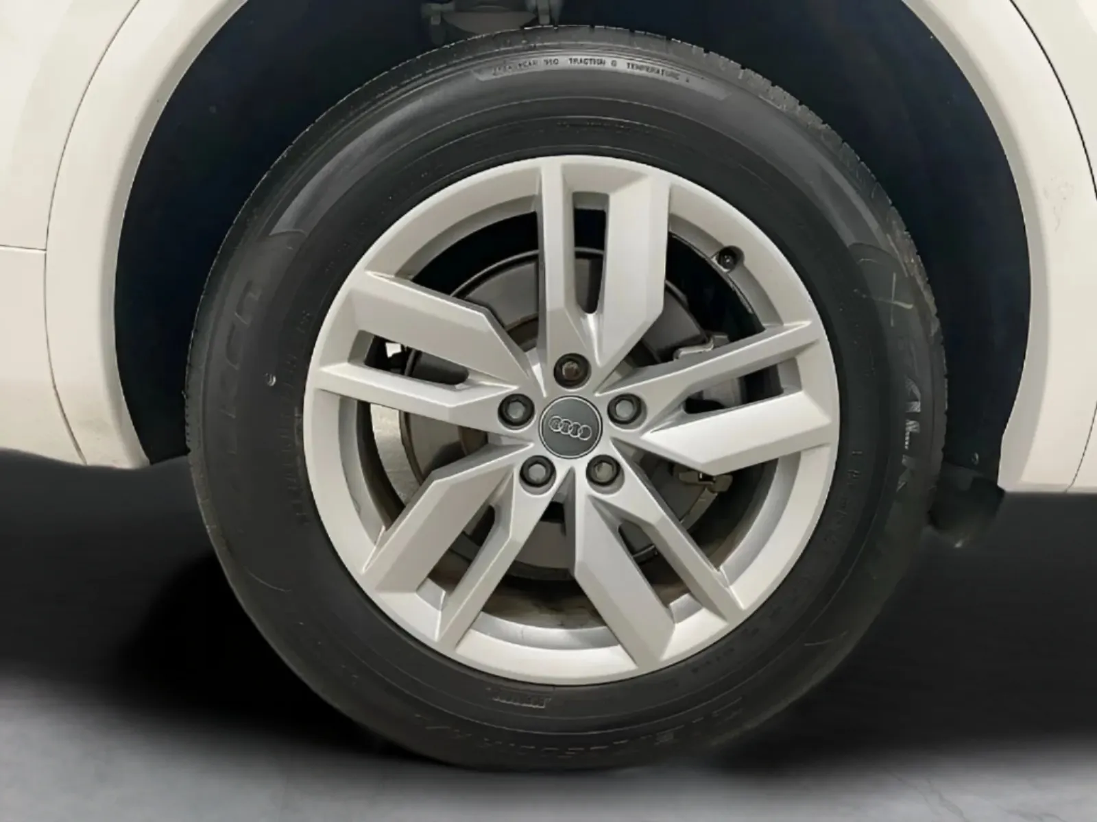 Audi Q5 photo 27