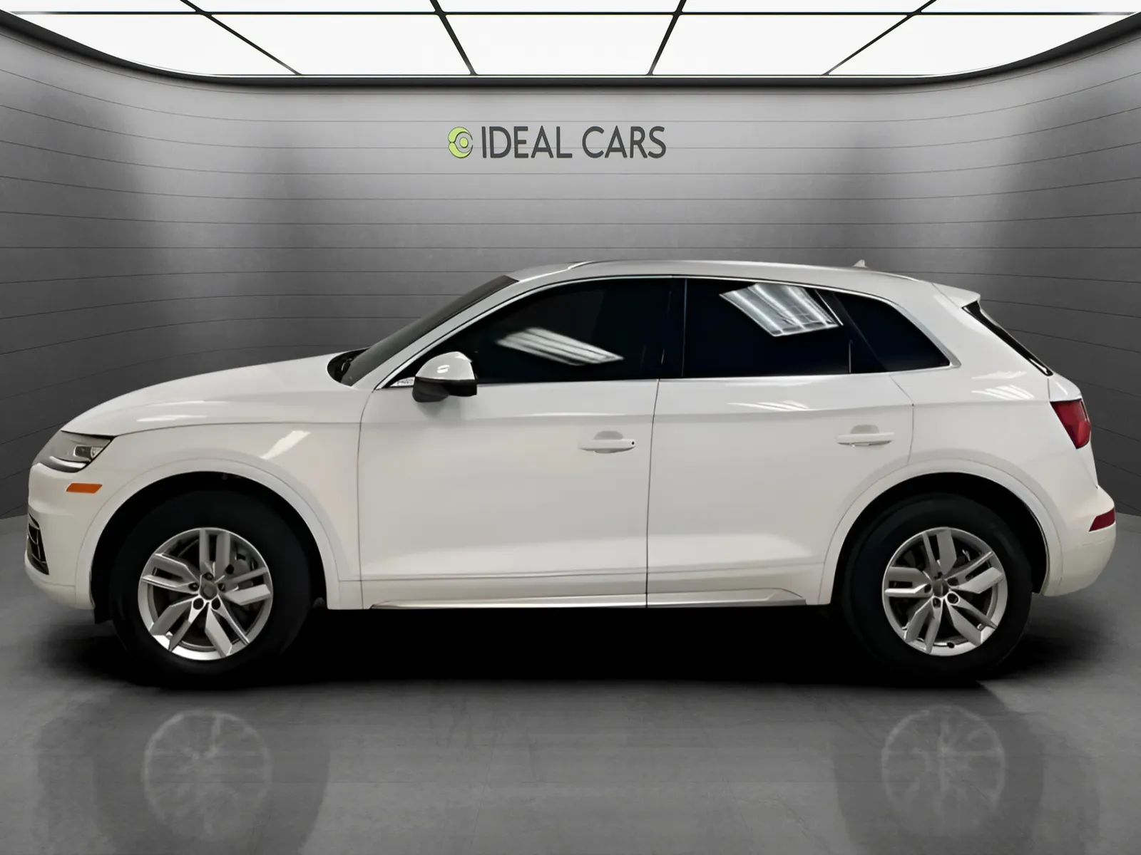 Audi Q5 photo 8