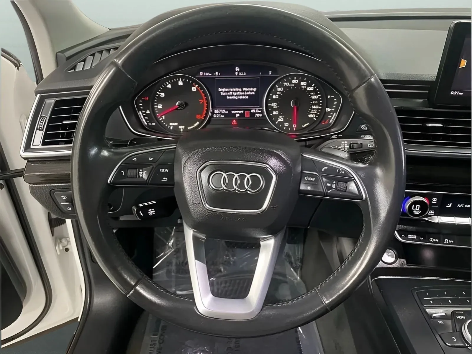 Audi Q5 photo 17