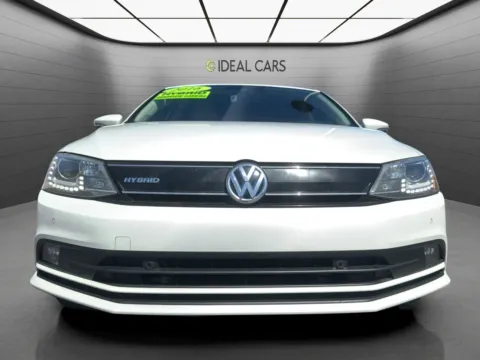 Photos of 2016 Volkswagen Jetta Hybrid SEL Premium for sale in Mesa, AZ at Ideal Cars - Main Street